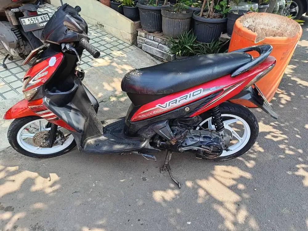 Jual motor Vario THN 2008