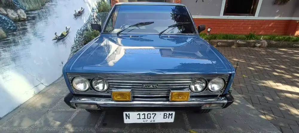 FIAT 131 tahun 1977 Mulus like new!! barang koleksi milik sendiri
