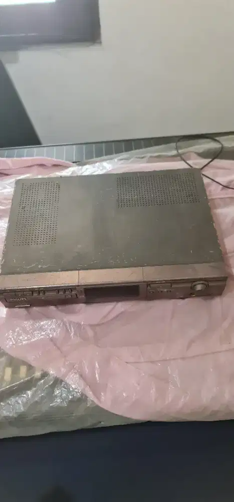 Pemutar (CD Player) Merk Philips