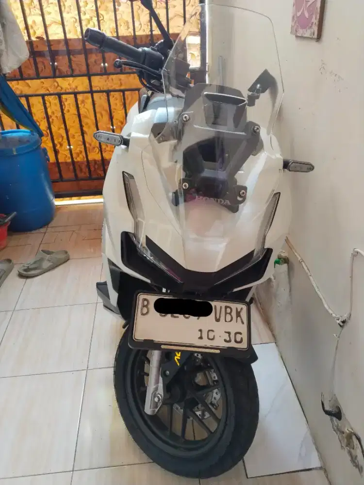 Adv 160 putih lengkap