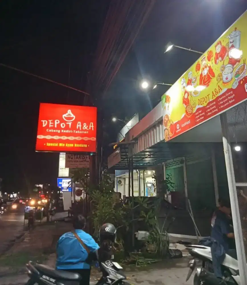 Dicari tenaga serabutan atau helper warung makan