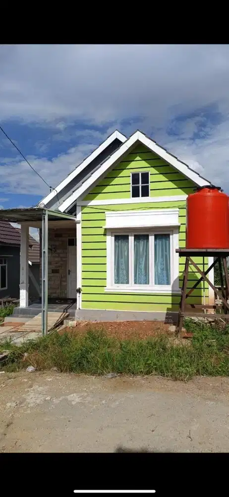 DISEWAKAN RUMAH PRIBADI