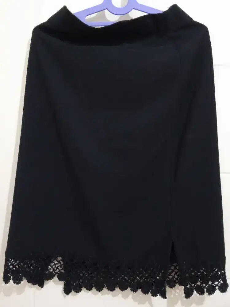 Rok wanita warna hitam variasi jaring