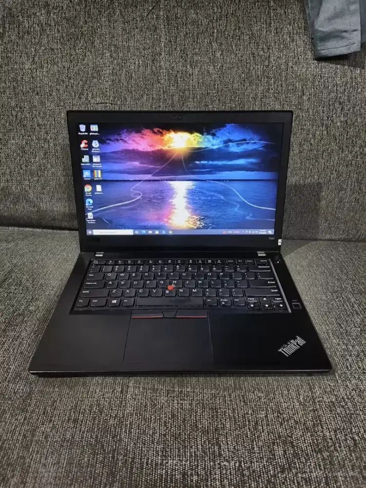 Laptop Murah Thinkpad T480 core i5 gen7 ram 8 SSD 128gb
