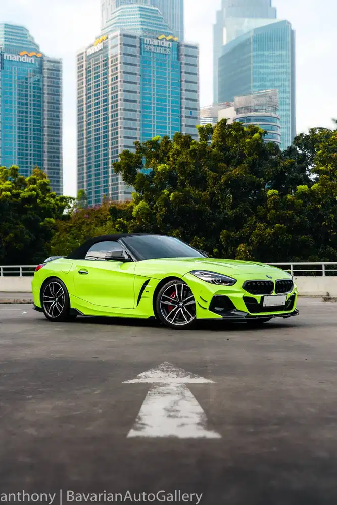 BMW Z4 NIK 2023 THE ONE AND ONLY IN INDONESIA sDrive30i Green Lime M4