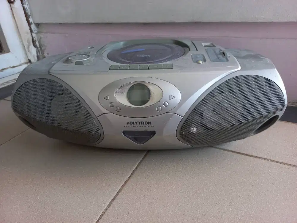 Radio Polytron Jadul Antik Ukuran Medium