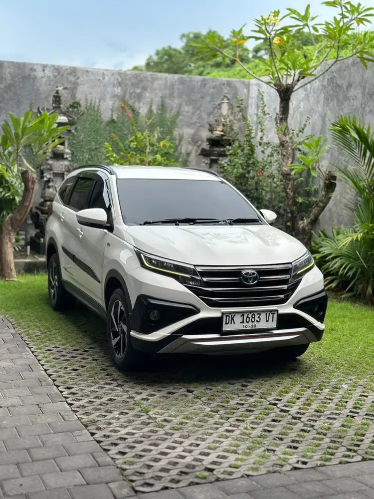 Toyota Rush 2018 Bensin