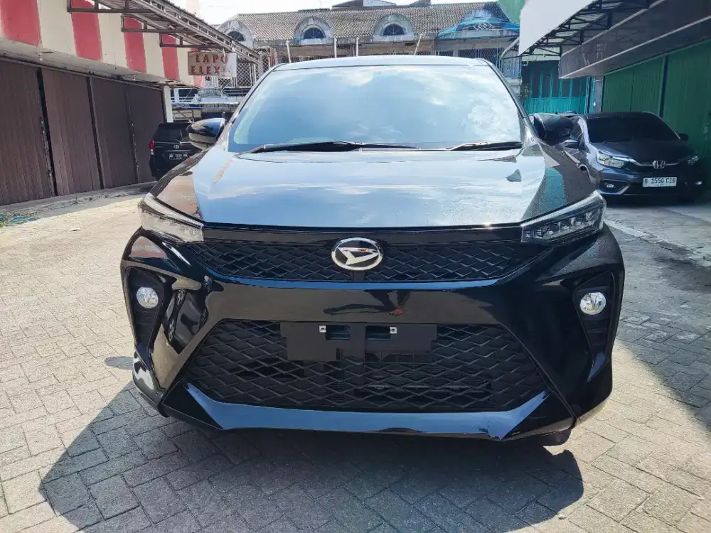 DAIHATSU XENIA R 1.3 AT 2022 MATIC LIKE NEW