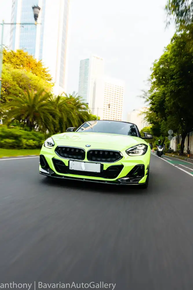 BMW Z4 NIK 2023 THE ONE AND ONLY IN INDONESIA sDrive30i Green Lime M4