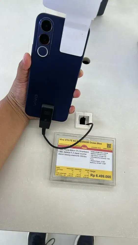 Kredit DiSpaylatter V70 Fe 8/256Gb Di erablue