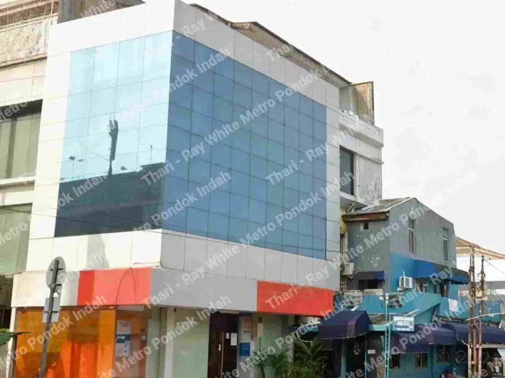 Disewakan RUKO di lokasi yang sangat strategis di Jl Fatmawati Raya Jakarta Selatan