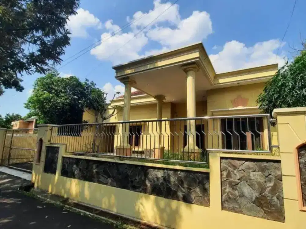 Rumah Luas di Jl Durian Raya Gang Sebul Srondol Wetan Banyumanik