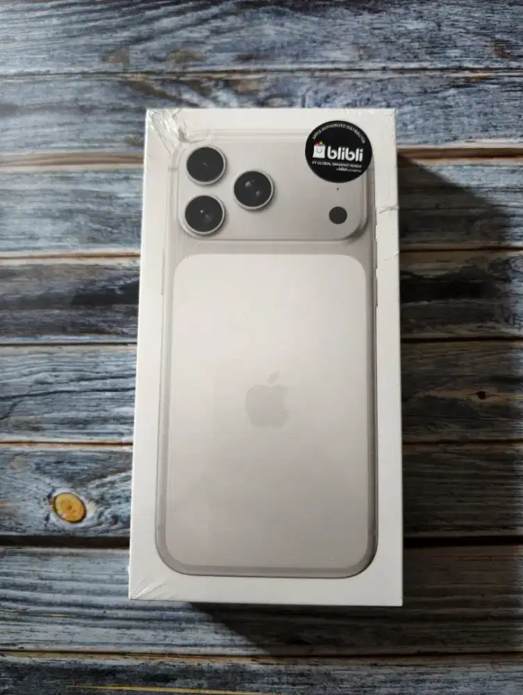 iPhone 17 pro max 256 silver baru segel garansi resmi