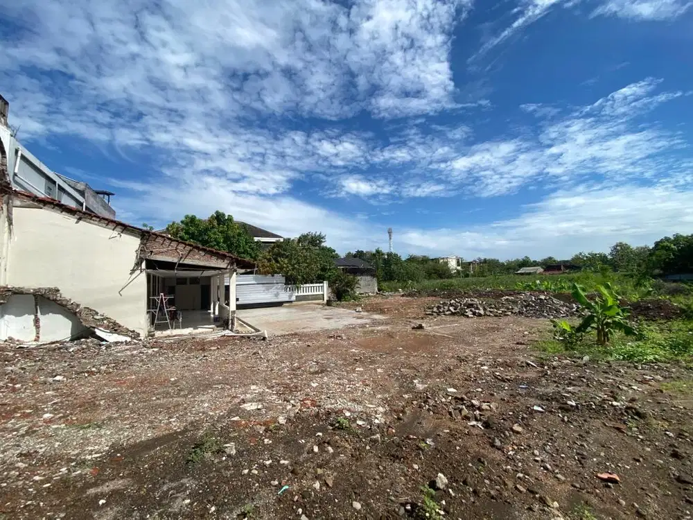 Jual Cepat Bu. Nempel Jalan Raya Majapahit.