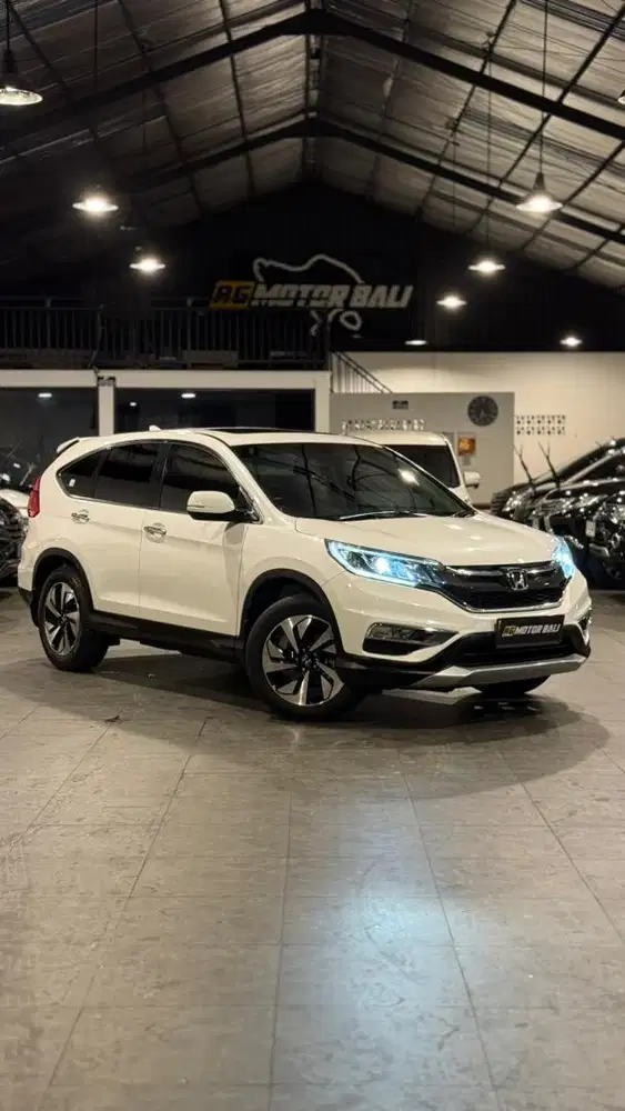 CRV Prestige 2015 sunroof Dp 43jt