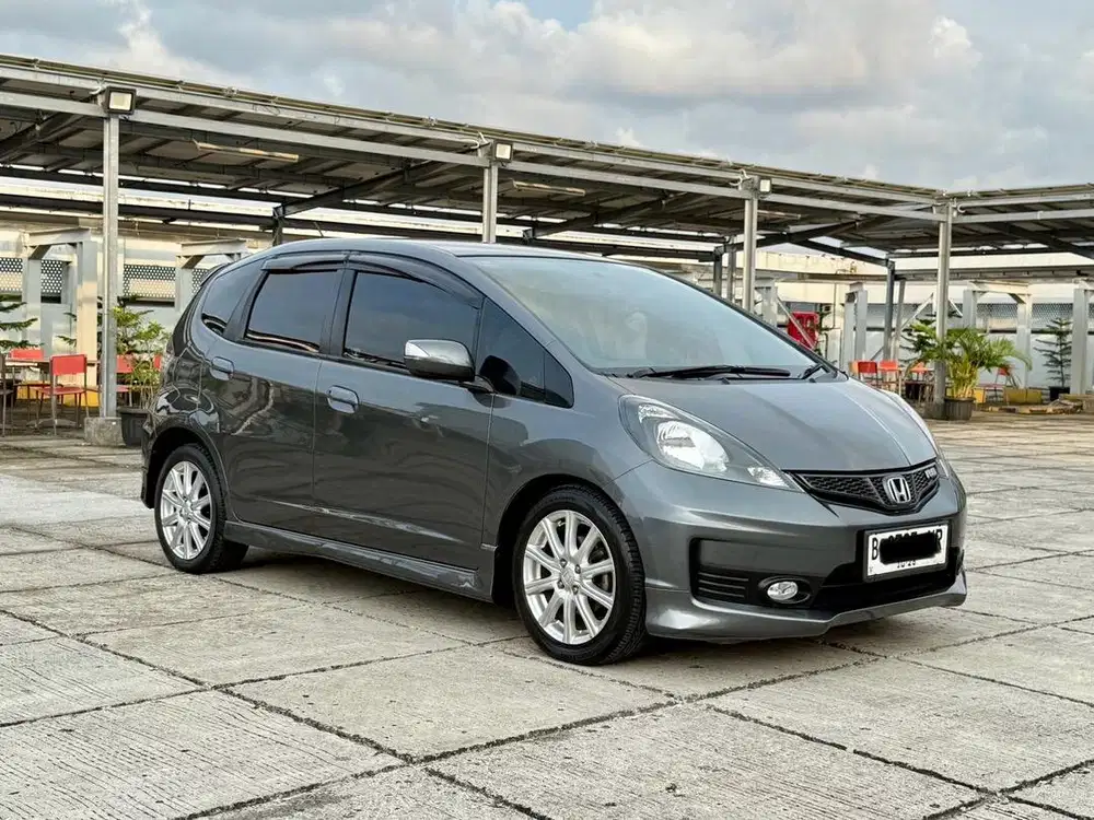 Honda Jazz RS GE8 Matic 2013 Low KM 39RB Antik
