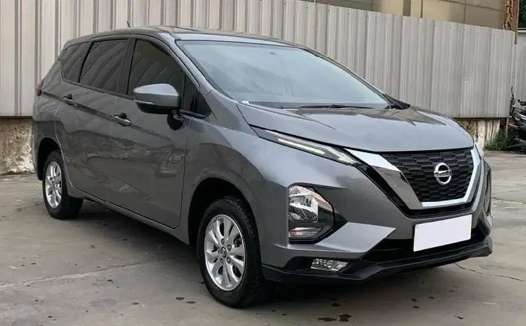 DP MURAH Nissan Livina 1.5 EL Bensin-MT 2019 Abu CPKDB
