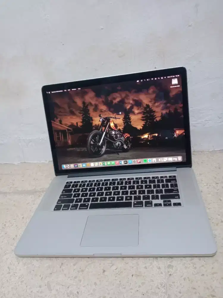 Ready MacBook Pro Retina 15in late 2013 core i7 VGA ram 16 SSD 500