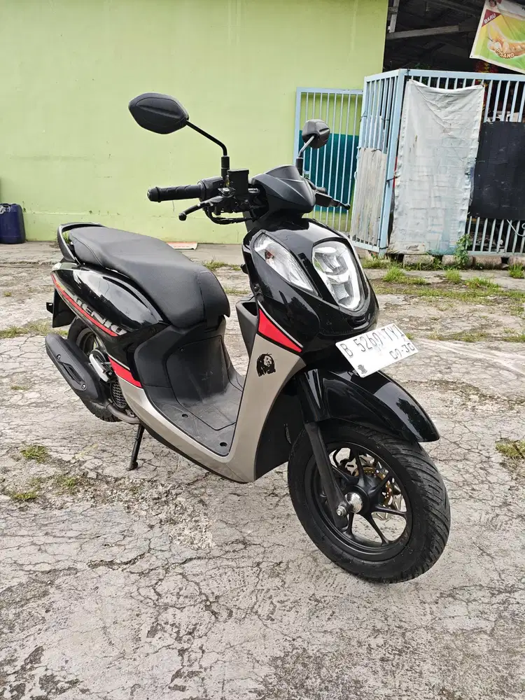 -sale Honda Genio