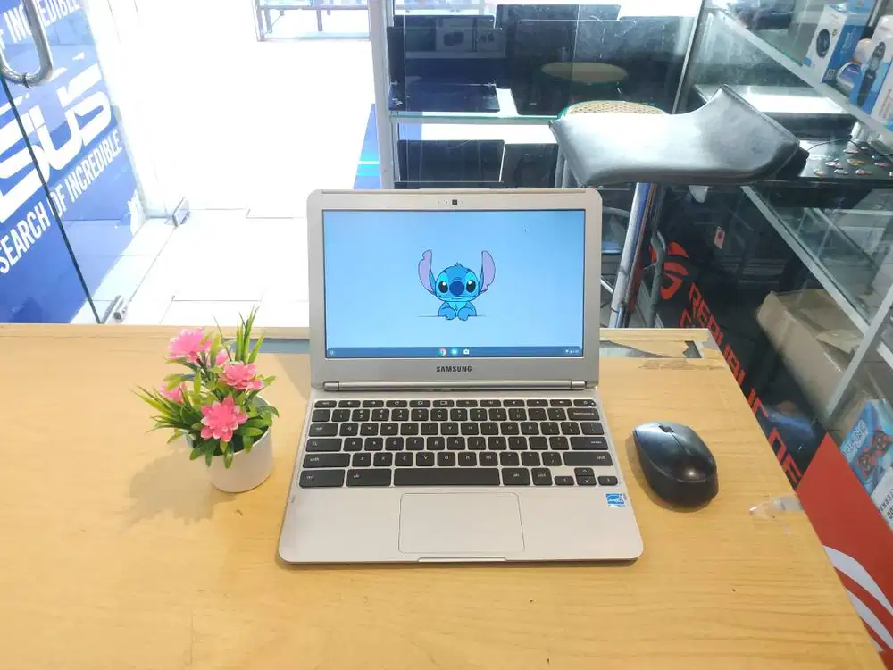 FOR SALE NOTEBOOK SAMSUNG CHROMEBOOK XE303C12 RAM 2GB