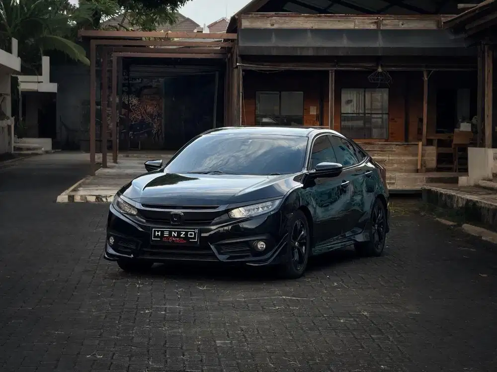 Honda Civic turbo 2016 Bensin
