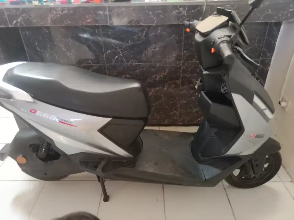 Sepeda listrik uwinfly