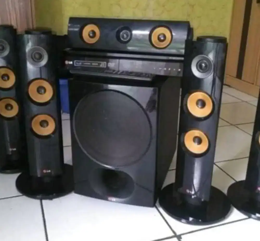 HOME theater LG mulus terawat ok