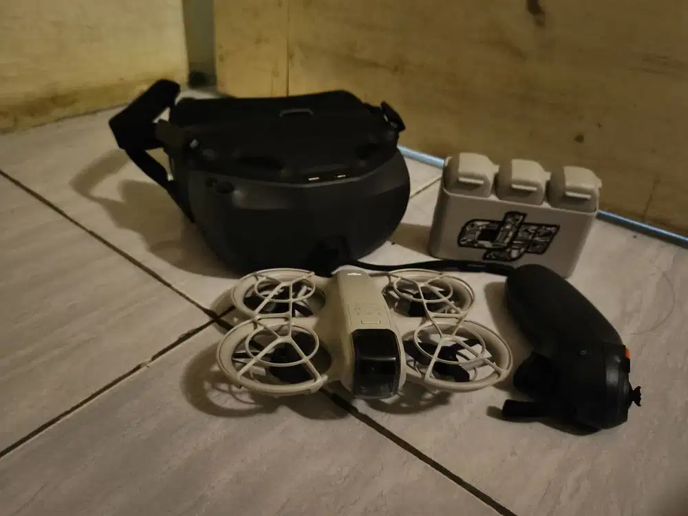 DJI NEO MOTION FLY MORE COMBO