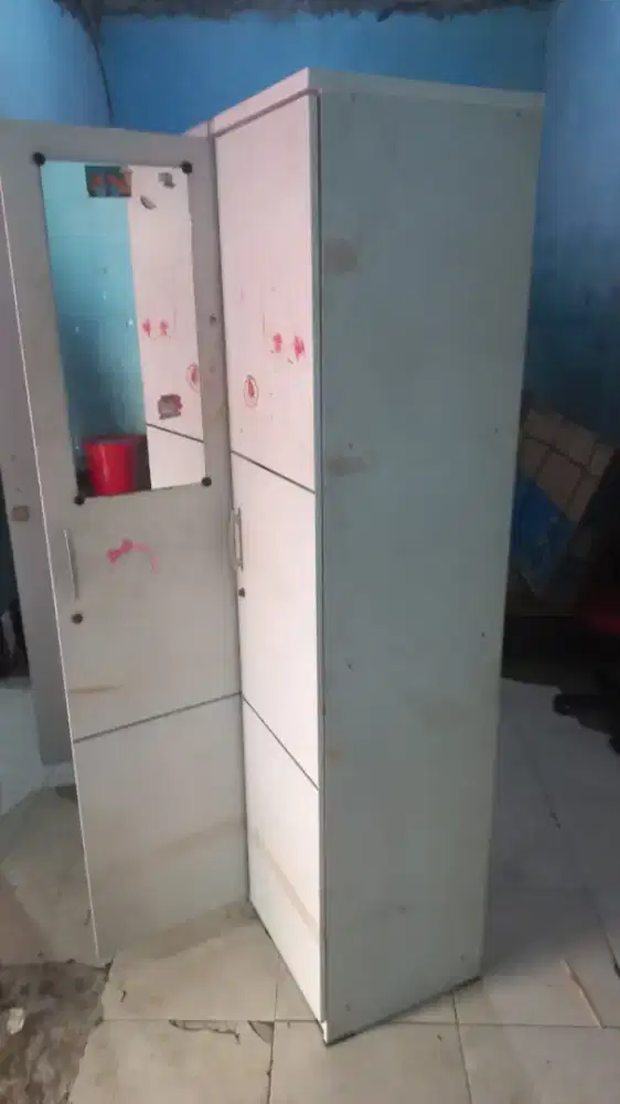 Lemari 3 pintu particle board (bahan olympic)