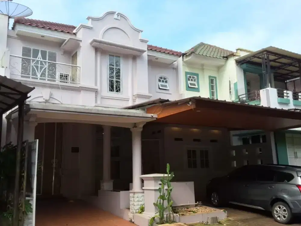 Dijual Cepat Rumah Semi 2 Lantai Siap Huni Semi Furnish di Cluster Marcopolo Legenda Wisata Cibubur