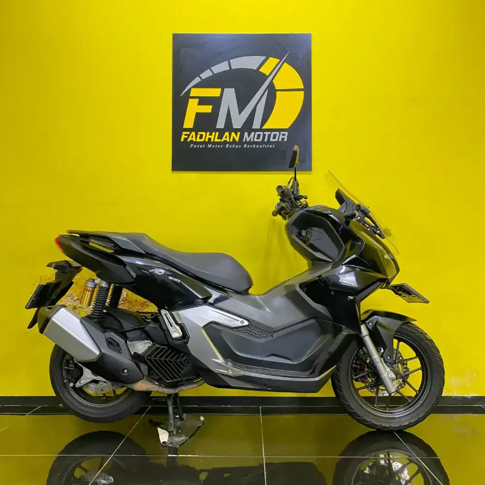 Cash Kredit Honda ADV CBS Tahun 2023 Kilometer Rendah