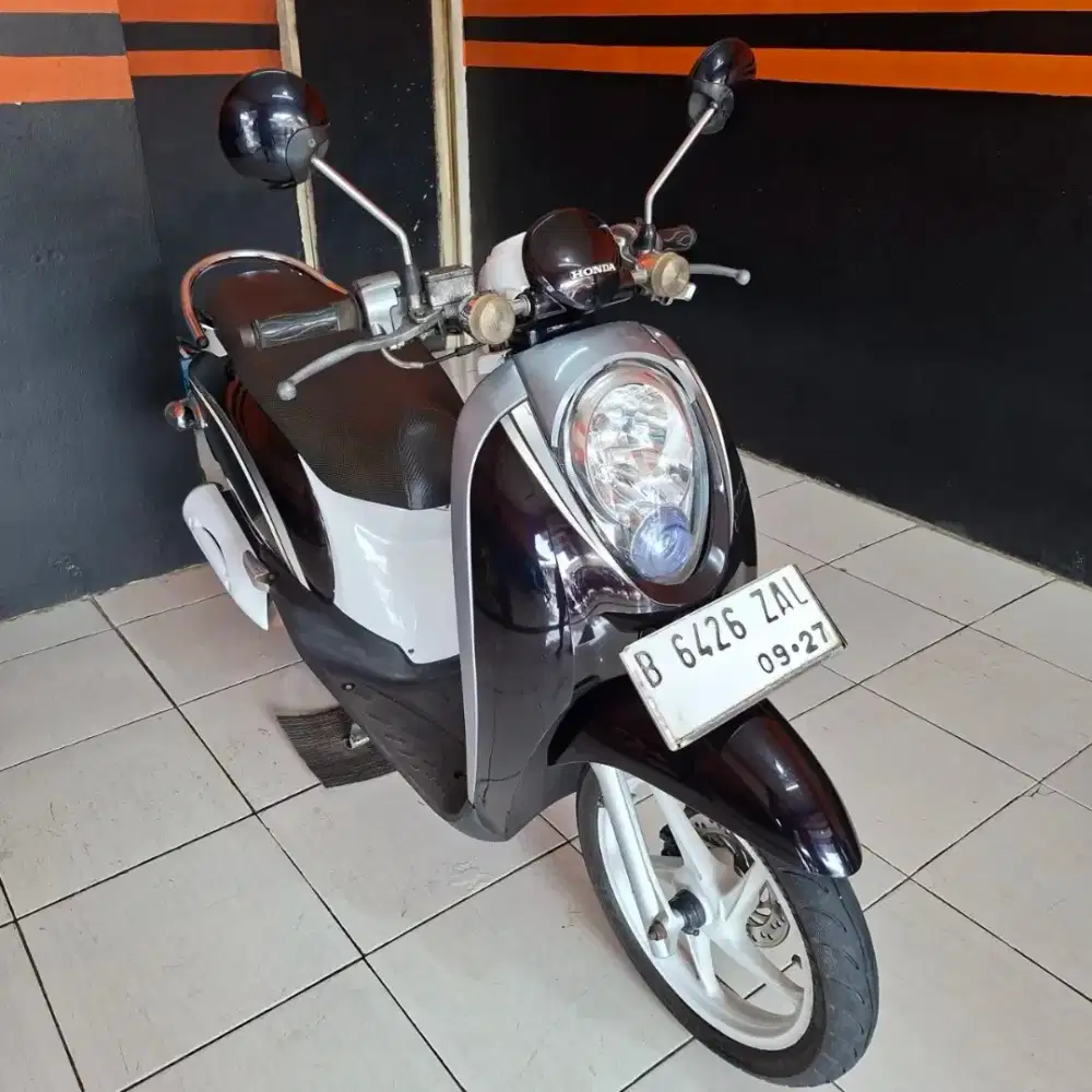 Scoopy karbu taun 2011