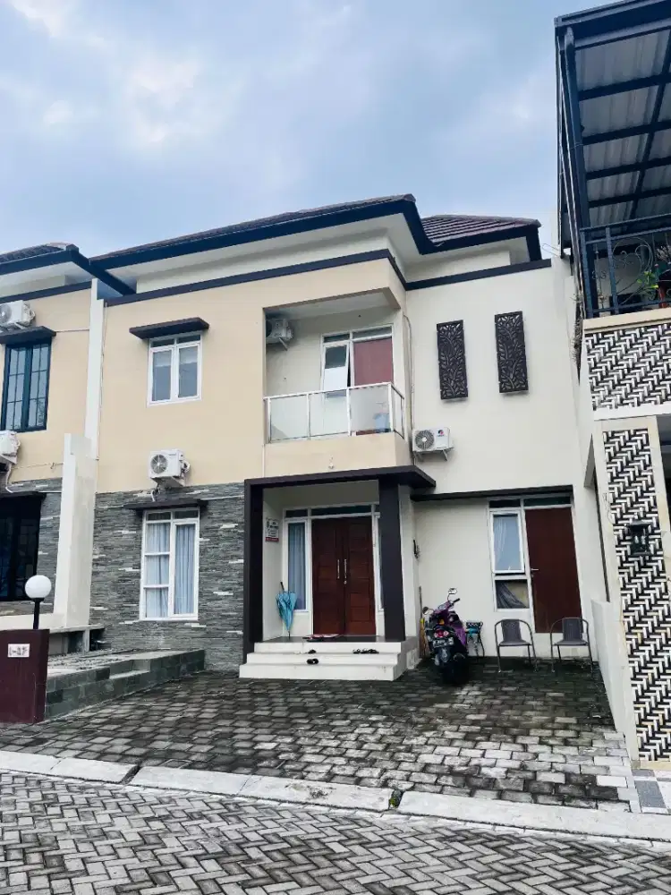 Rumah bukit Elang Mangunharjo Tembalang semarang