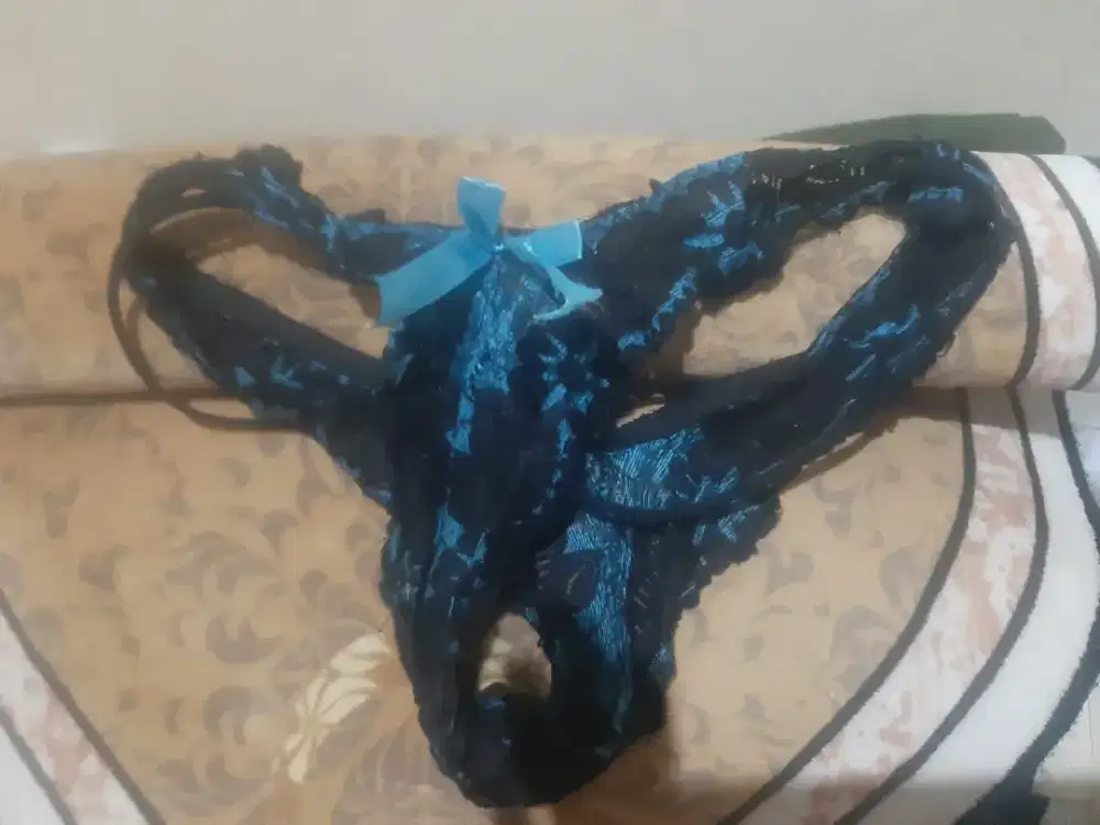 Celana dalam ato gstring
