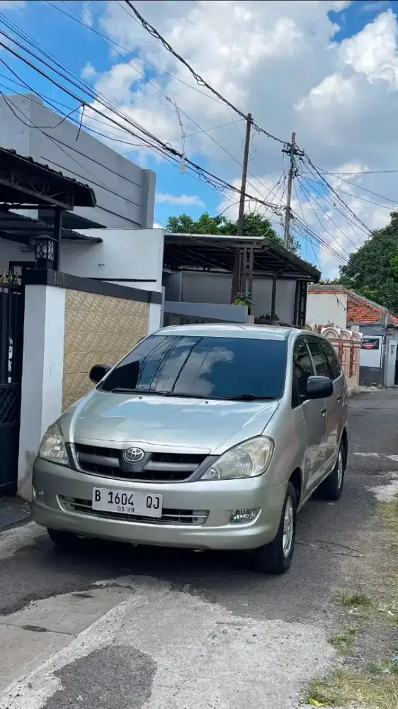 Toyota Innova E M/T 2005