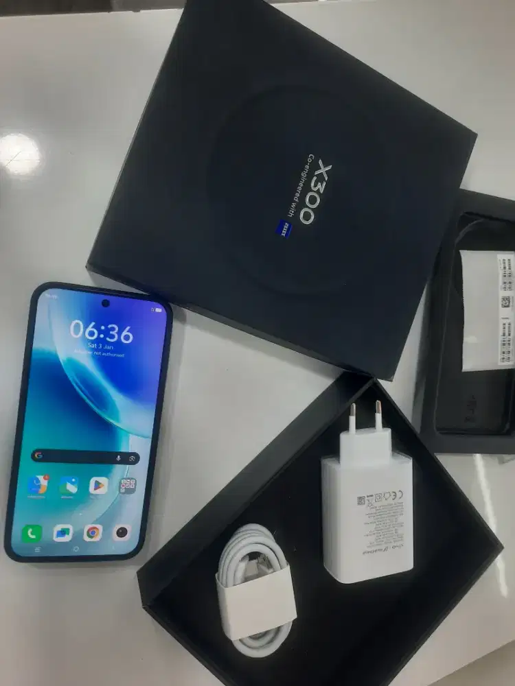 Vivo X300 12/256 second resmi