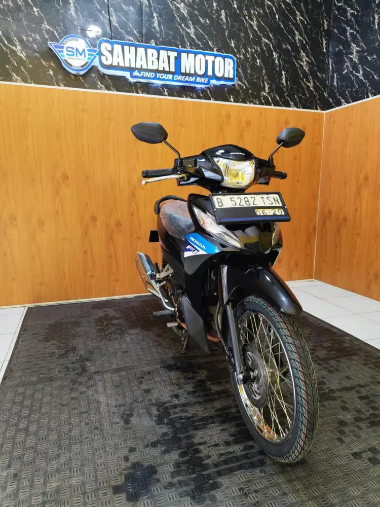 REVO FIT TH 2024 SIAP PAKAI CASH/KREDIT/SHOPEE PAYLATER