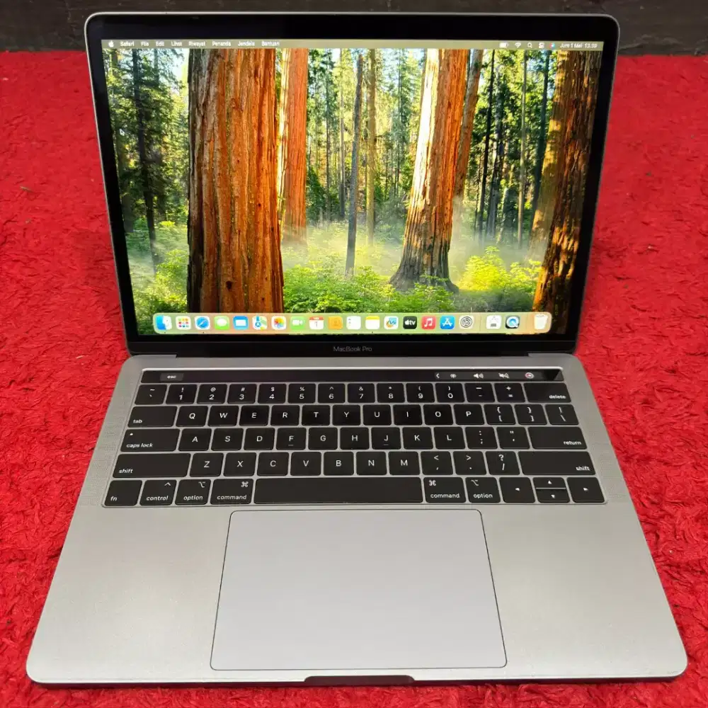 Macbook pro 2019 touchbar 13 inch ram 16gb ssd 256gb i5 bisa cod