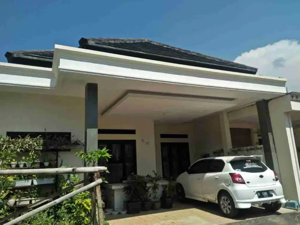 Rumah dijual di Cluster Manru Regency Sendangmulyo Tembalang
