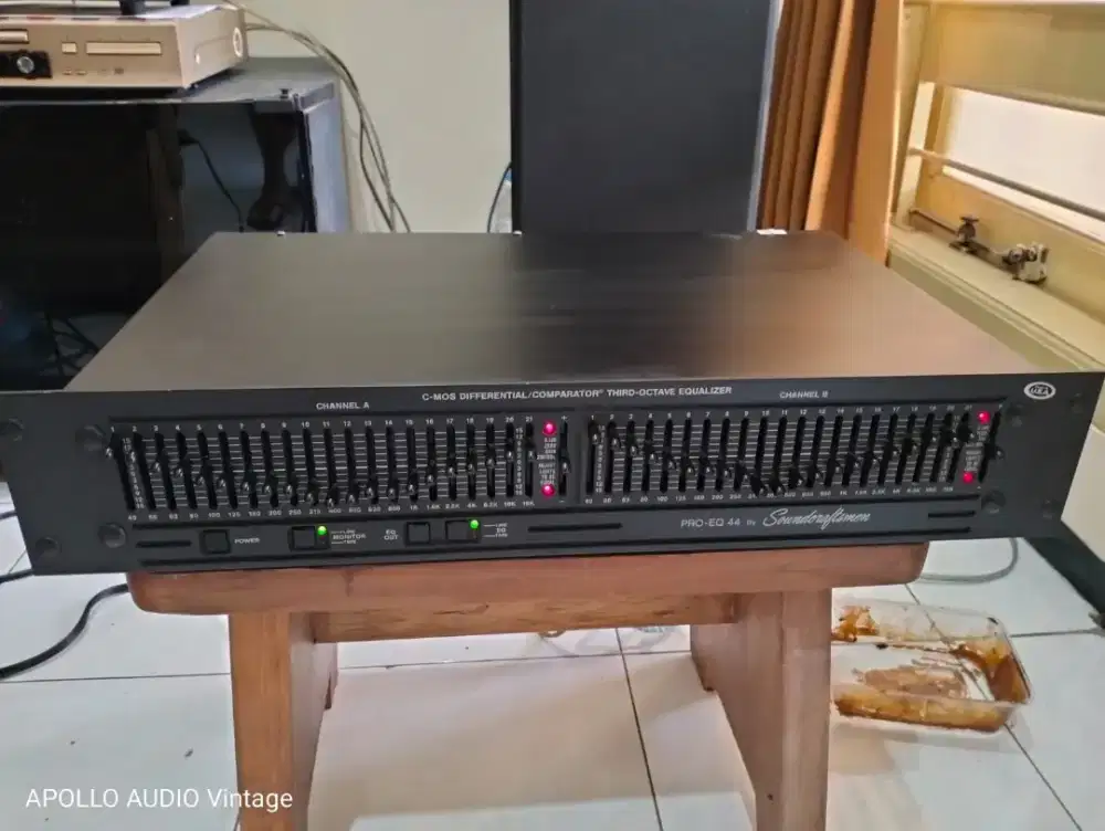 Equalizer Soundcrafftsmen Eq 44