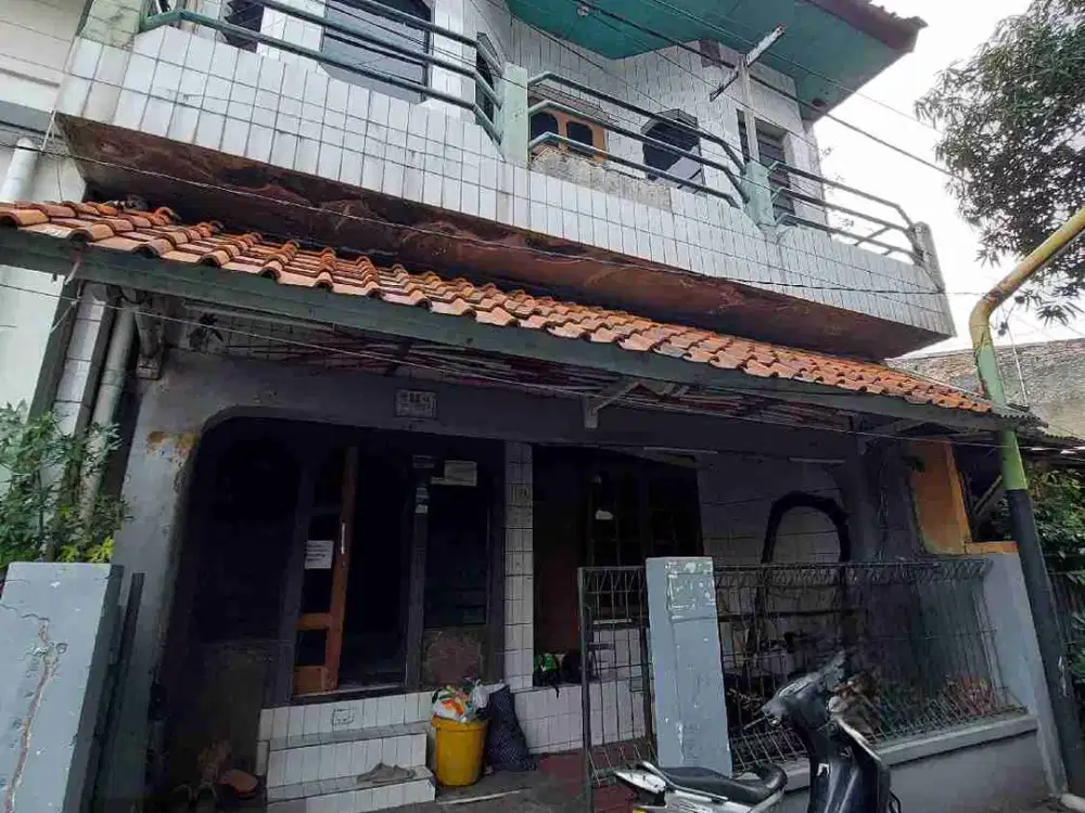 rumah kost 2lantai lokasi dekat griya purwakarta antapani