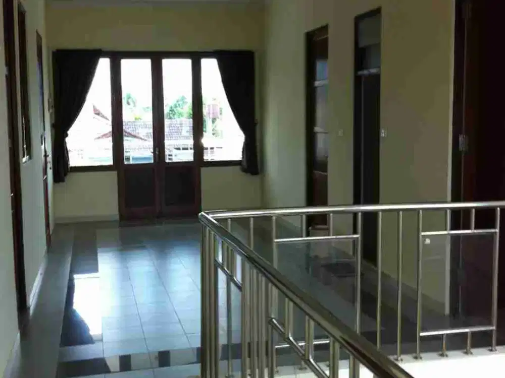 Dijual Cepat Rumah Kos kosan dekat UI dan Stasiun KRL Depok
