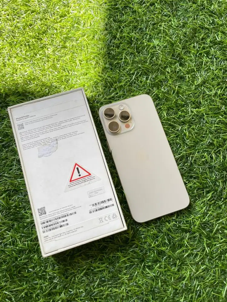 Iphone 15 Pro Max 256gb ibox fullset ori  Natural Titanium