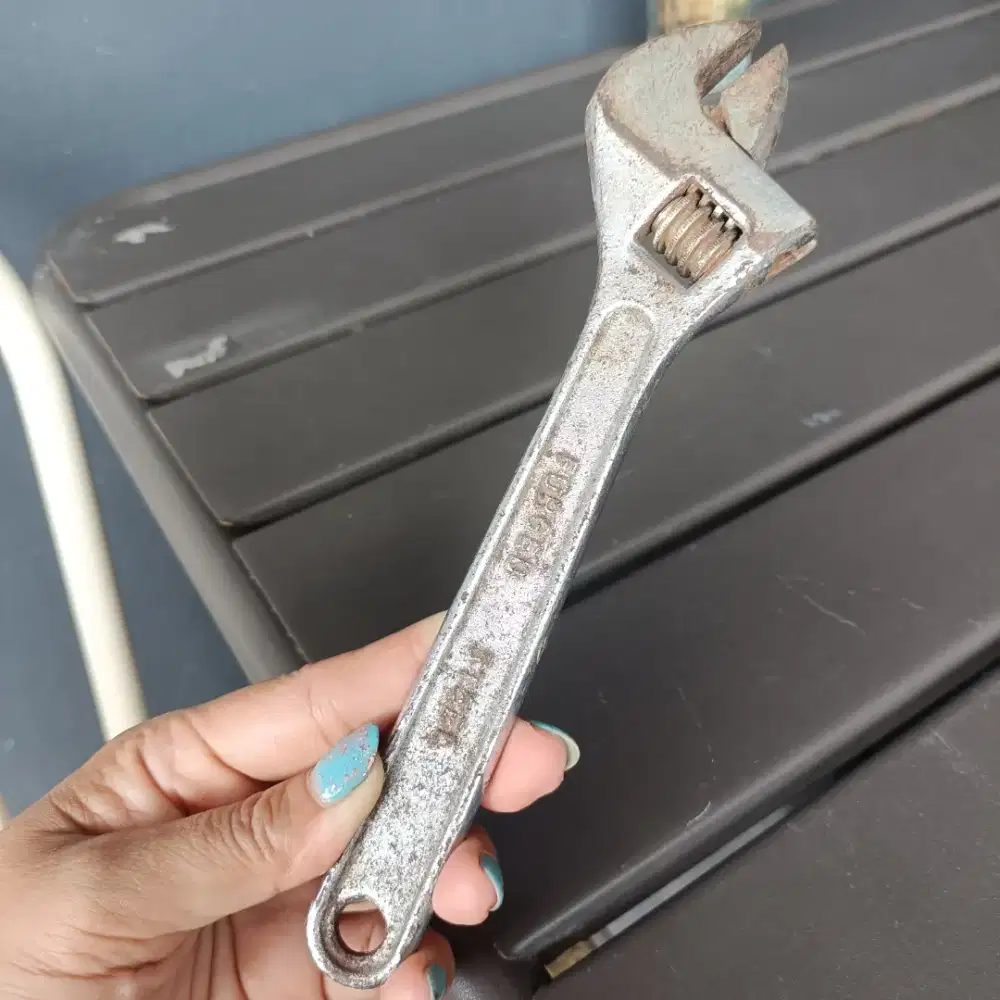 Kunci inggris kunci pas adjustable wrench 8 inch