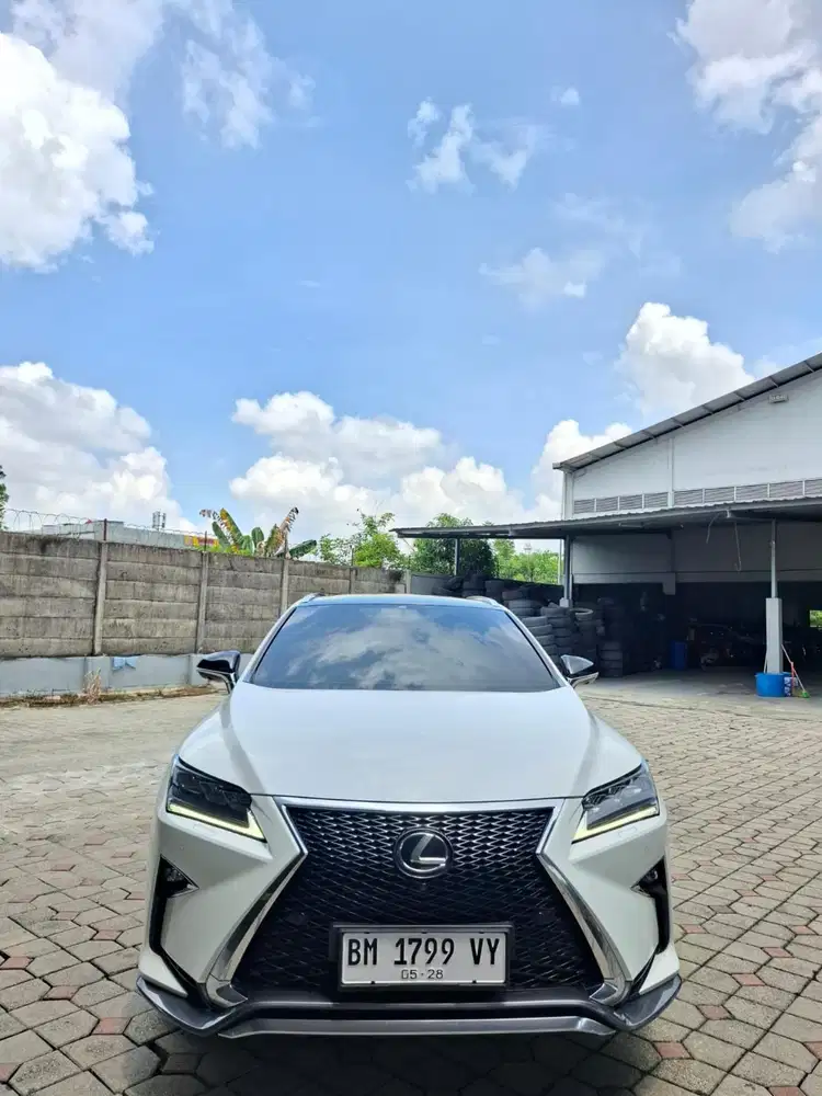 Lexus 2018 RX300 F-sport matic. Km 106rb