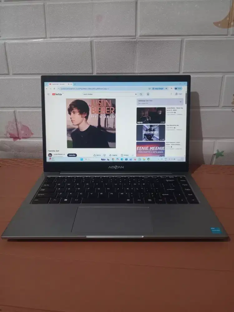 Laptop Murah Advan soulmate Celeron ram 4/128gb