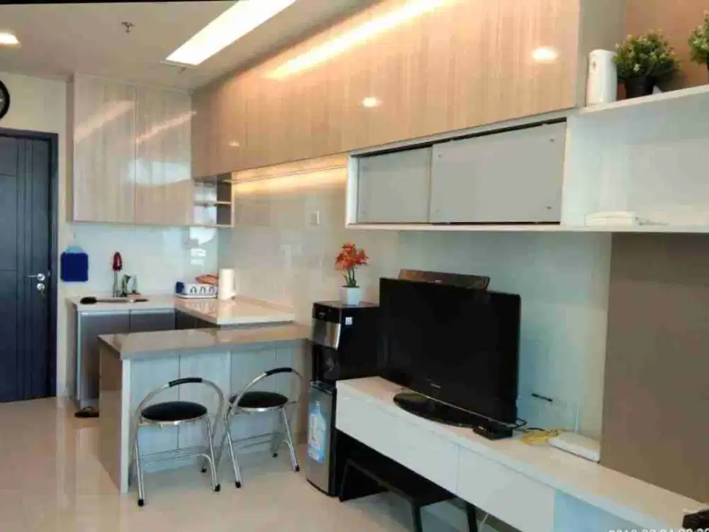 DIJUAL

Apartemen Brooklyn 
Alam Sutera 
Lantai 25
Unit 1 BR 45 m²
Listrik 2200 watt
Full Furnished.