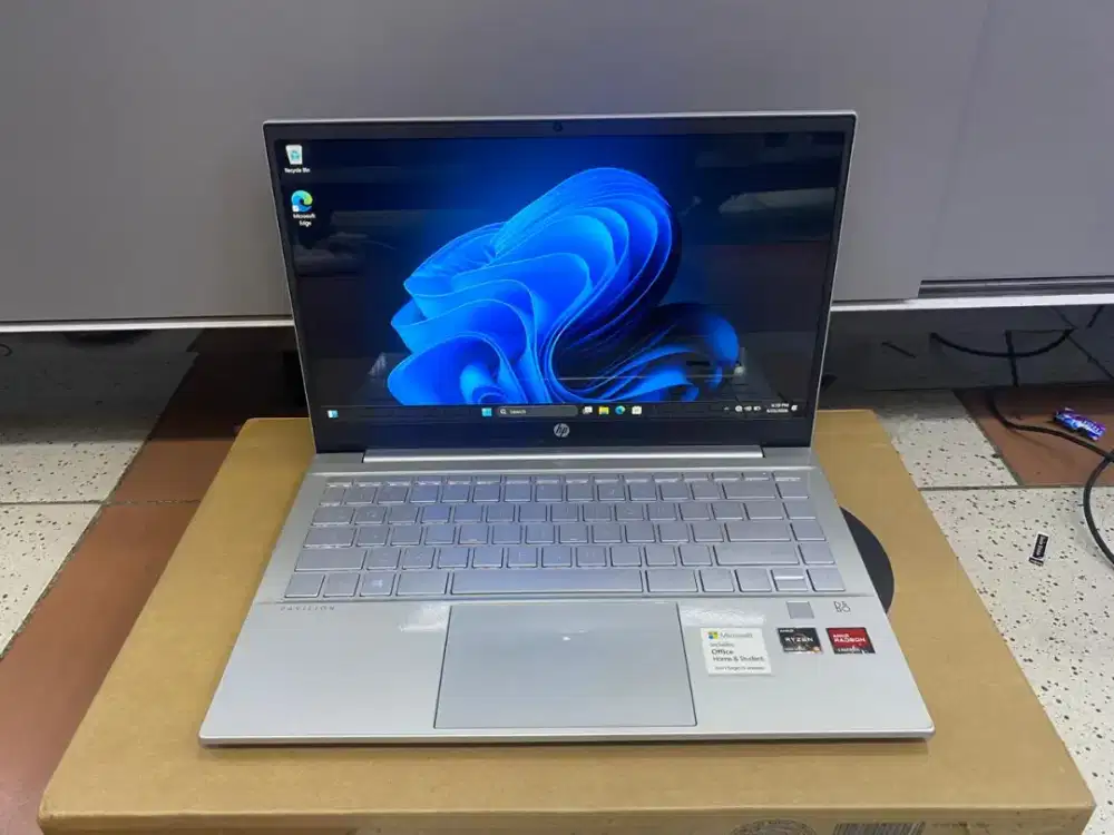 HP Paviliun 14
RYZEN 5 5500U/RAM 8GB/SSD 512GB/14 FHD/WIN 11
FULLSETT