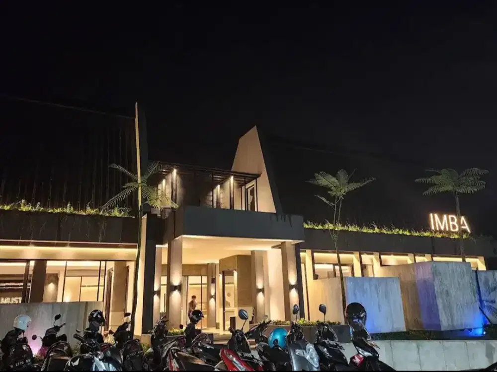 Eks Cafe Plus Perabot dijual di Jl Raya Pakintelan Gunungpati