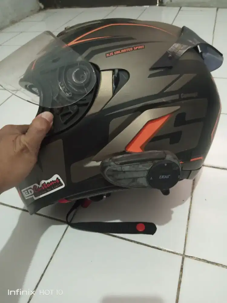 Di jual helm fullface